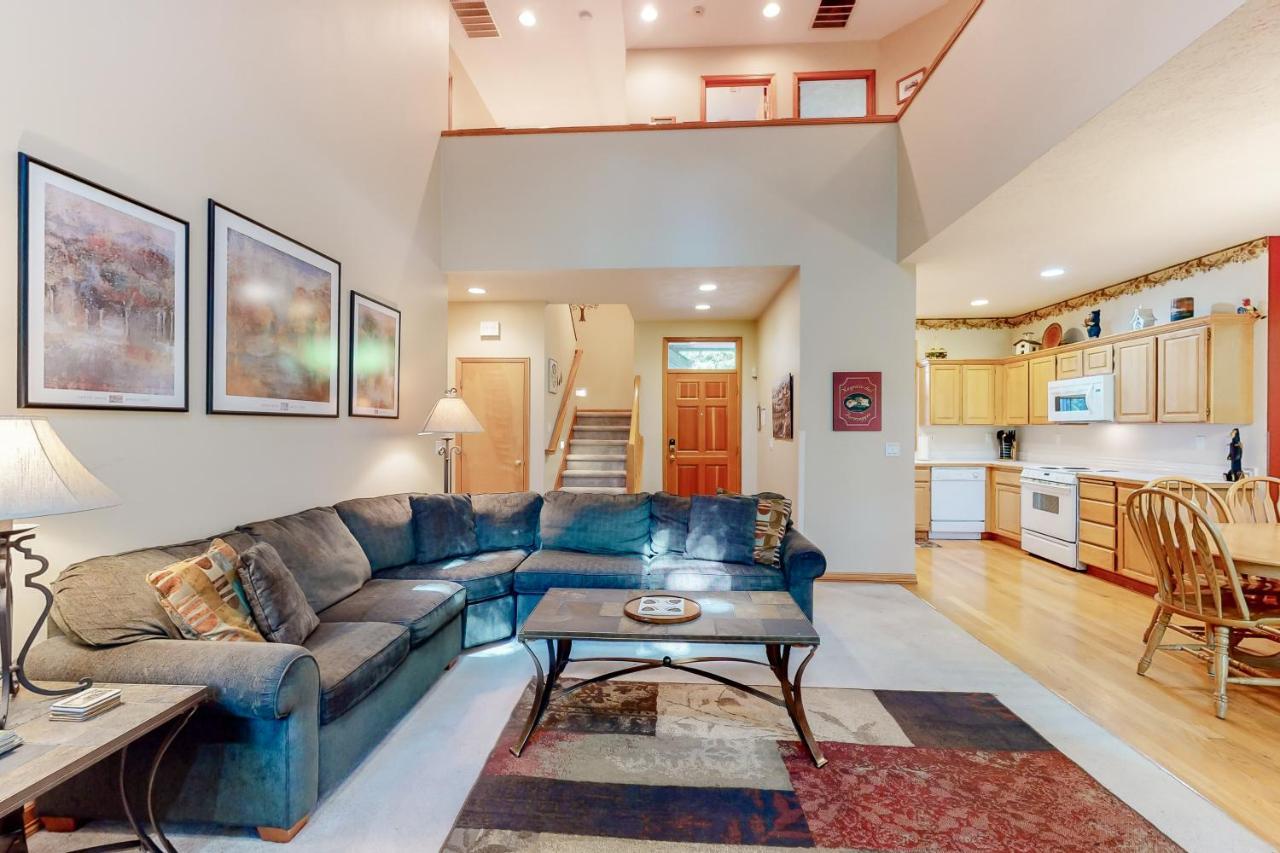 Welches Fairway Retreat Apartment Exterior foto